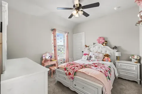 2122 Lierna Drive Texas City TX 77568