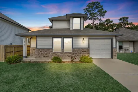 12998 Sorrento Bay Drive Willis TX 77318