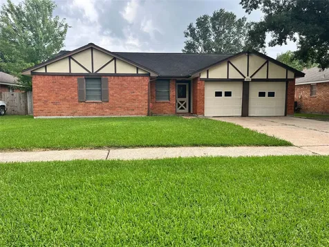9910 Stonemont Road La Porte TX 77571