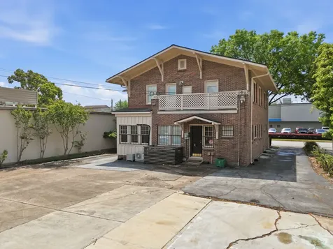 626 W Alabama Street Houston TX 77006