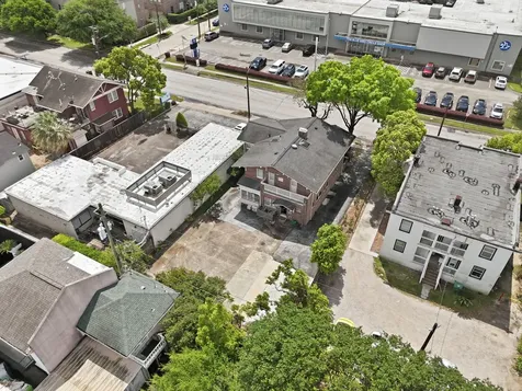 626 W Alabama Street Houston TX 77006