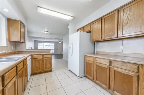 16606 Burlcreek Houston TX 77084