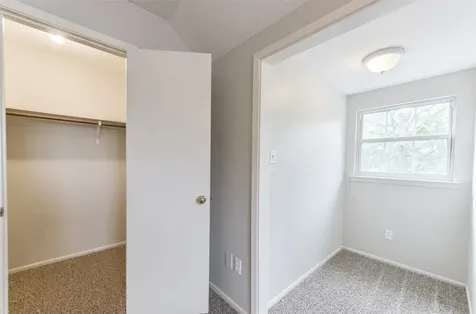 16606 Burlcreek Houston TX 77084