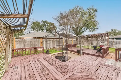 16606 Burlcreek Houston TX 77084