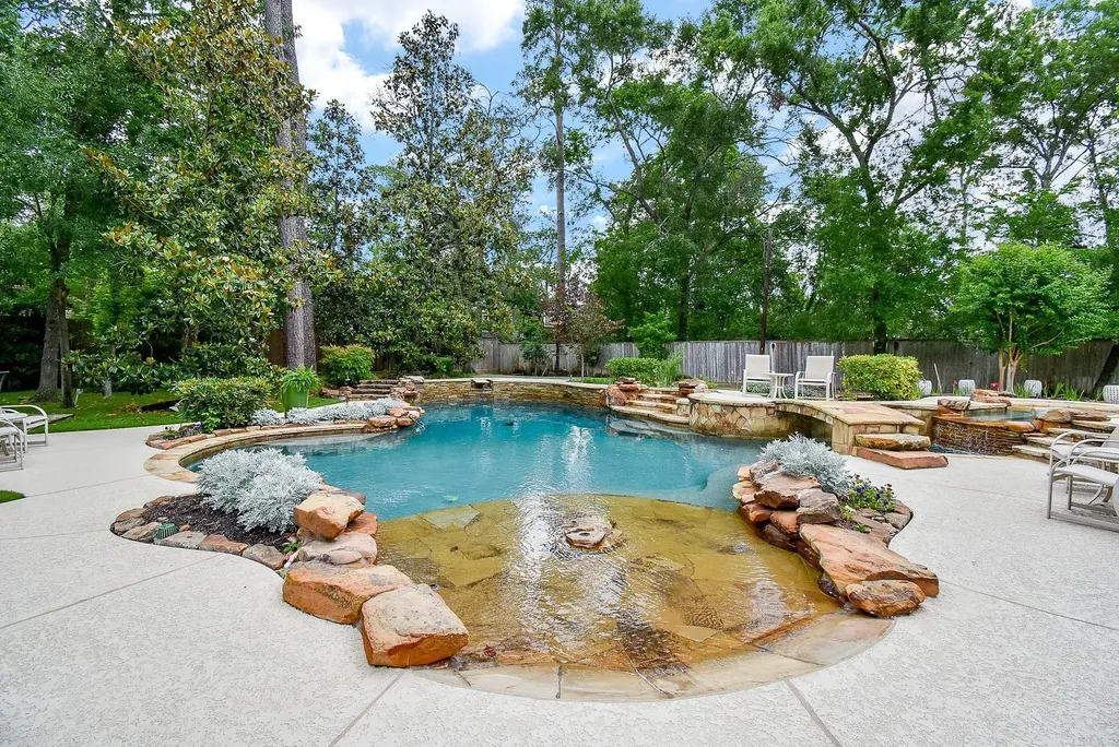 11910 Heritage Lane Houston TX 77024