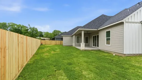 1203 Ada Street New Waverly TX 77358