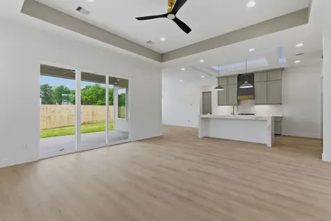 1203 Ada Street New Waverly TX 77358