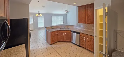 2202 Drake Falls Drive Pearland TX 77584