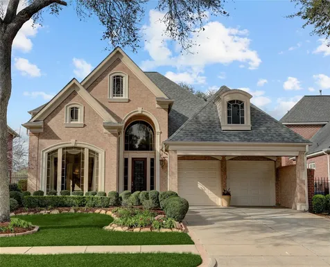 2710 Saint Annes Drive Sugar Land TX 77479
