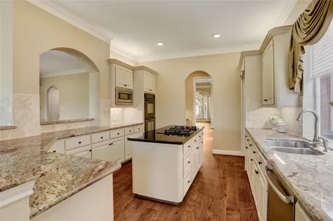 2710 Saint Annes Drive Sugar Land TX 77479