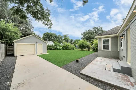 609 Reid Street Houston TX 77022