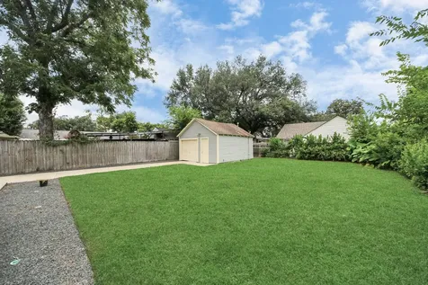 609 Reid Street Houston TX 77022