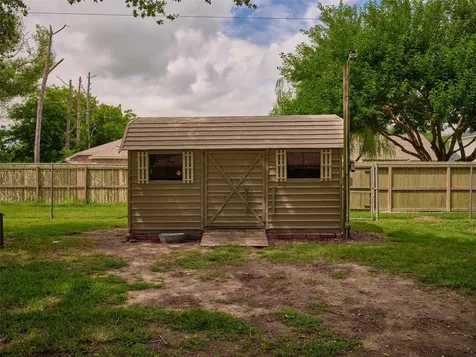 9326 Kostelnik Street Needville TX 77461