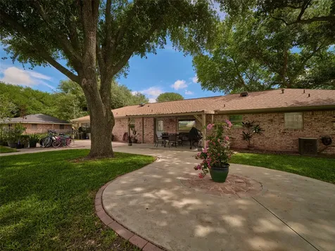 9326 Kostelnik Street Needville TX 77461