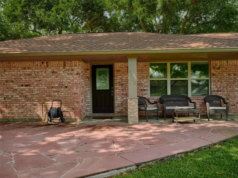 9326 Kostelnik Street Needville TX 77461