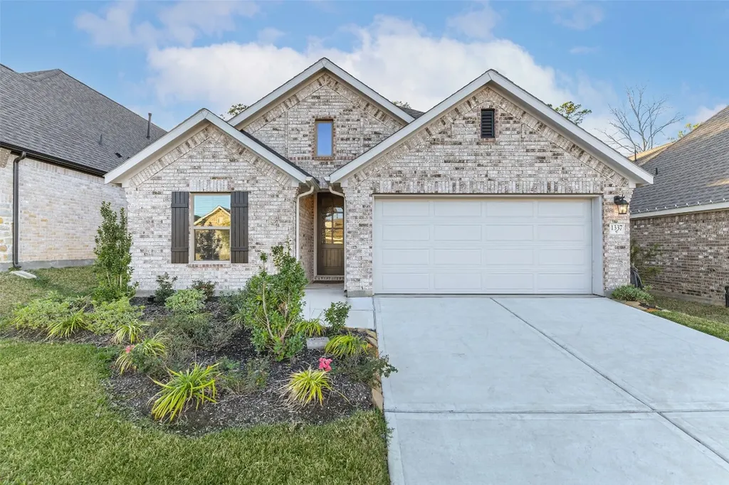 1337 Lakeside Creek Road Magnolia TX 77354