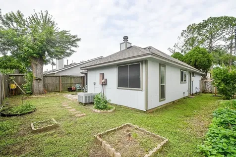 9111 Belle Glen Drive Houston TX 77099