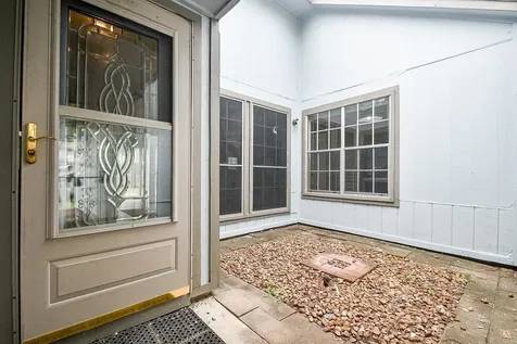 9111 Belle Glen Drive Houston TX 77099