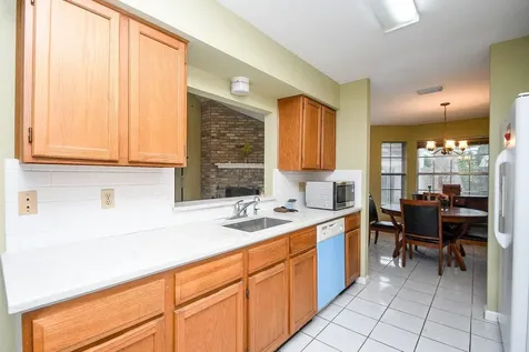 9111 Belle Glen Drive Houston TX 77099