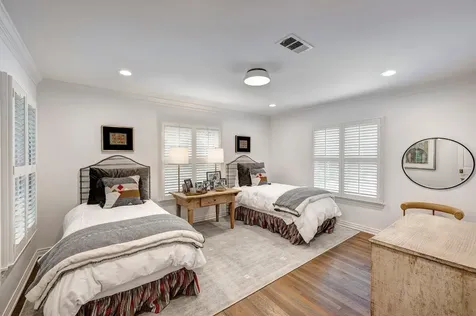 3131 Rice Boulevard West University Place TX 77005