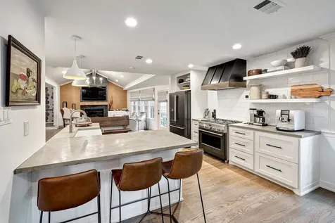 3131 Rice Boulevard West University Place TX 77005