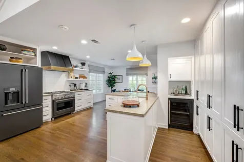 3131 Rice Boulevard West University Place TX 77005