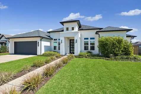 1809 Grace Crossing Friendswood TX 77546