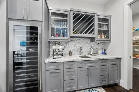 1809 Grace Crossing Friendswood TX 77546