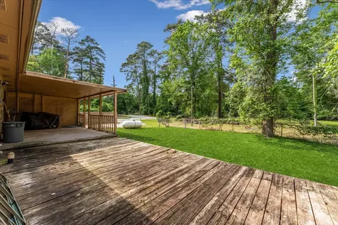 12118 Quail Hollow Lane Pinehurst TX 77362