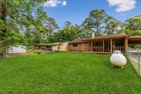 12118 Quail Hollow Lane Pinehurst TX 77362