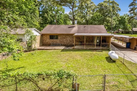 12118 Quail Hollow Lane Pinehurst TX 77362