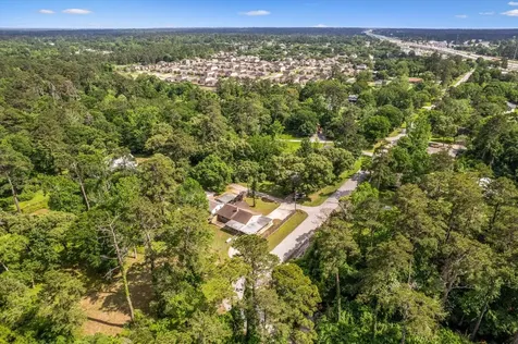 12118 Quail Hollow Lane Pinehurst TX 77362