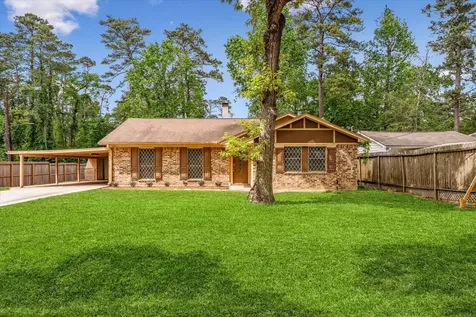 12118 Quail Hollow Lane Pinehurst TX 77362