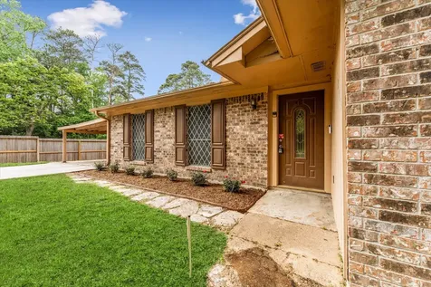 12118 Quail Hollow Lane Pinehurst TX 77362