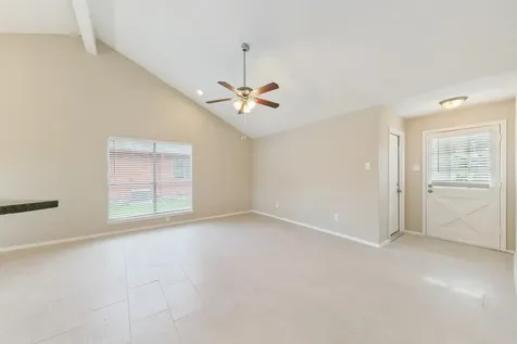1911 Highcrest Drive Missouri City TX 77489