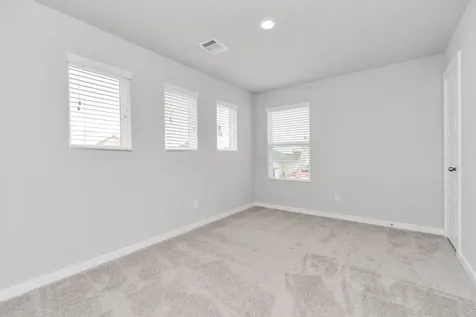 18530 Athena Flower Drive Fresno TX 77545