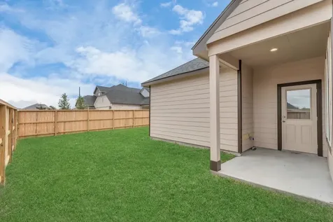 18530 Athena Flower Drive Fresno TX 77545