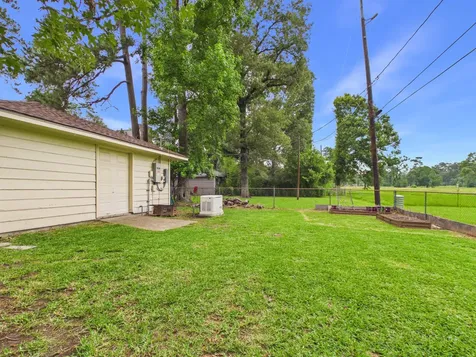 1510 Burning Tree Road Kingwood TX 77339