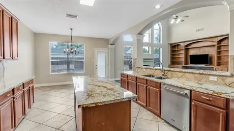 11405 Starlight Bay Street Pearland TX 77584