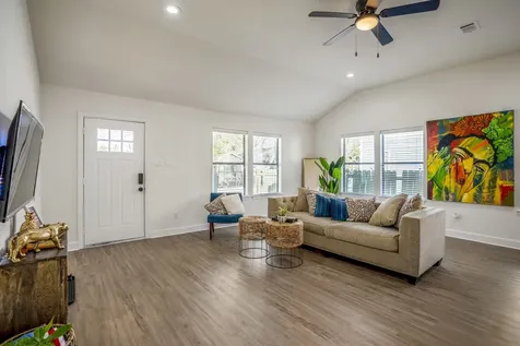 4111 Engelke Street Houston TX 77003