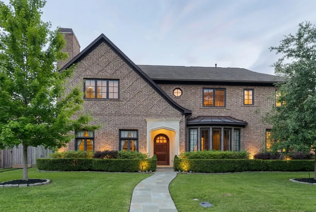 4005 Piping Rock Lane Houston TX 77027