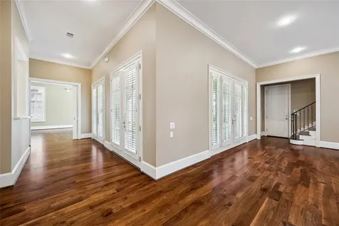 4005 Piping Rock Lane Houston TX 77027