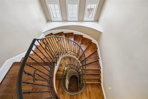 4005 Piping Rock Lane Houston TX 77027