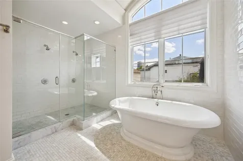 4005 Piping Rock Lane Houston TX 77027