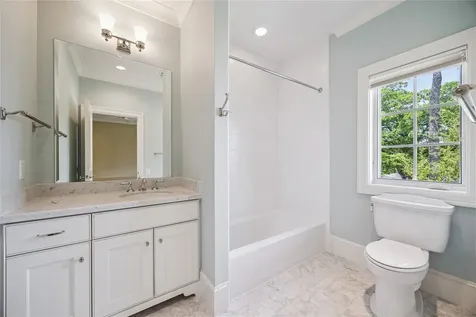4005 Piping Rock Lane Houston TX 77027