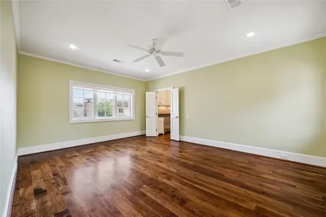 4005 Piping Rock Lane Houston TX 77027