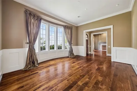 4005 Piping Rock Lane Houston TX 77027