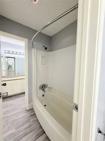 9461 Pagewood Lane Houston TX 77063