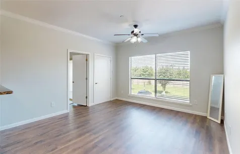 793 Davis Road 111 League City TX 77573