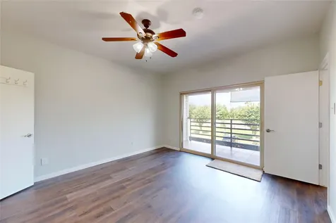 793 Davis Road 111 League City TX 77573